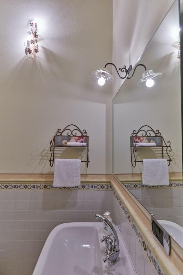 La Magnifica B&B Fauglia ภายนอก รูปภาพ
